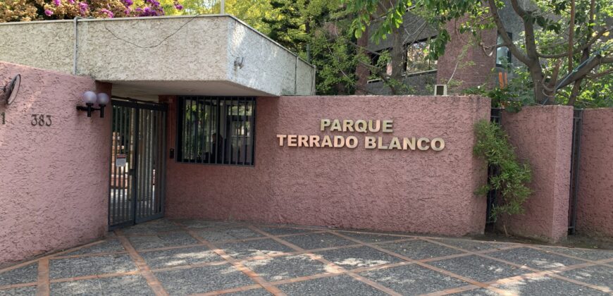 Excelente oportunidad, amplio departamento de 3 dormitorios más servicios